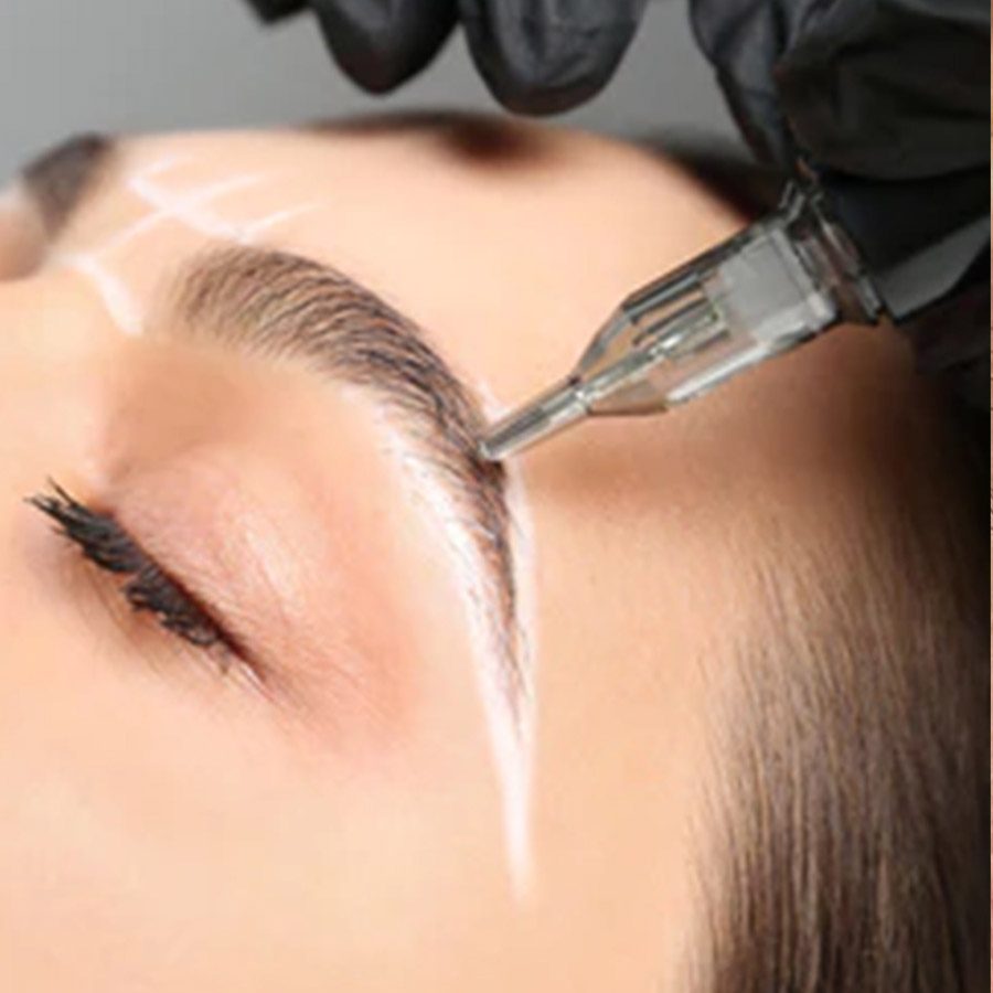 Permanent Make-up der Augenbrauen, Microshading in Sainte-Maxime